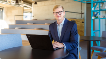 Když pro podporu argumentů nestačí jen Excel: Případové studie Marelli Automotive Lighting a Nidec Leroy-Somer, M.L.S. Holice, o klíčových rozhodnutích s podporou simulace FlexSim